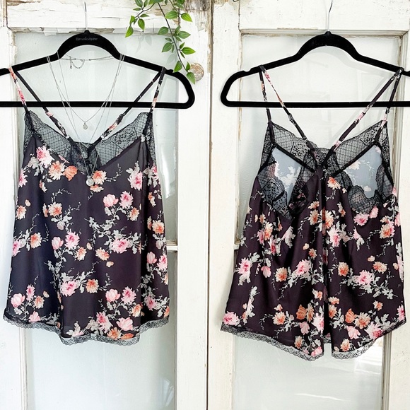BLACK Floral Racerback Lace Camis - Picture 2 of 4